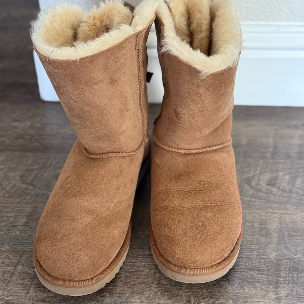 Ugg Bow Boot - image 4